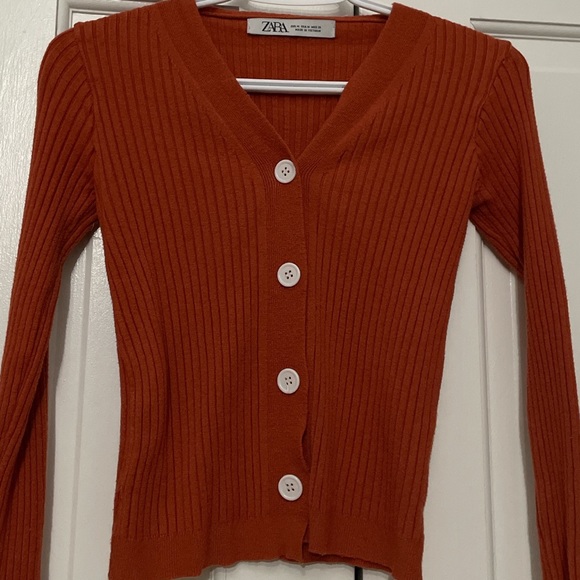 Zara Ribbed Cardigan - Picture 2 of 4